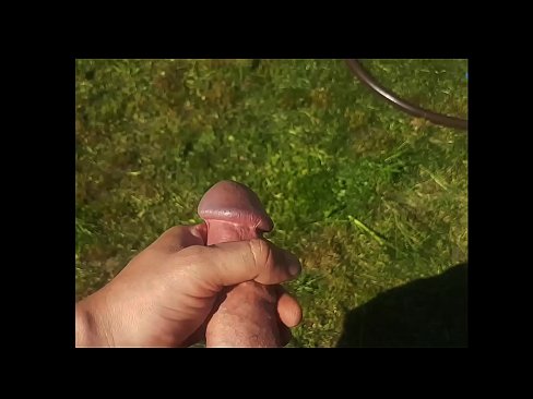 ❤️ Warm hottie laat haar pienk poesie naai en kom met 'n spuit in 'n somertuin ❤️❌ Porno vk by ons ﹏